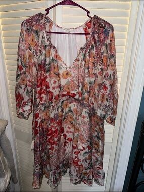 entro Cream Floral V-Neck Mini Dress with Pink and Red Blooms
